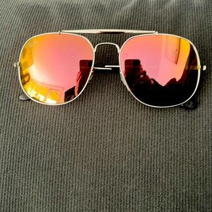 Ray Ban Women’s Sunglasses